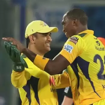 CSK beat Hyderabad by seven wickets