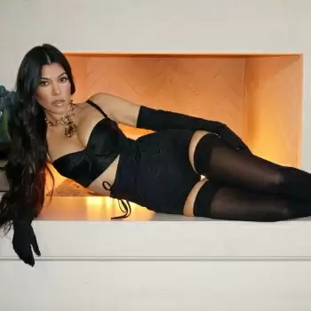 Viral pictures of Kourtney Kardashian