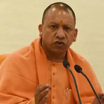CM Yogi Adityanath will not attend father’s funeral, appeals to follow lockdown