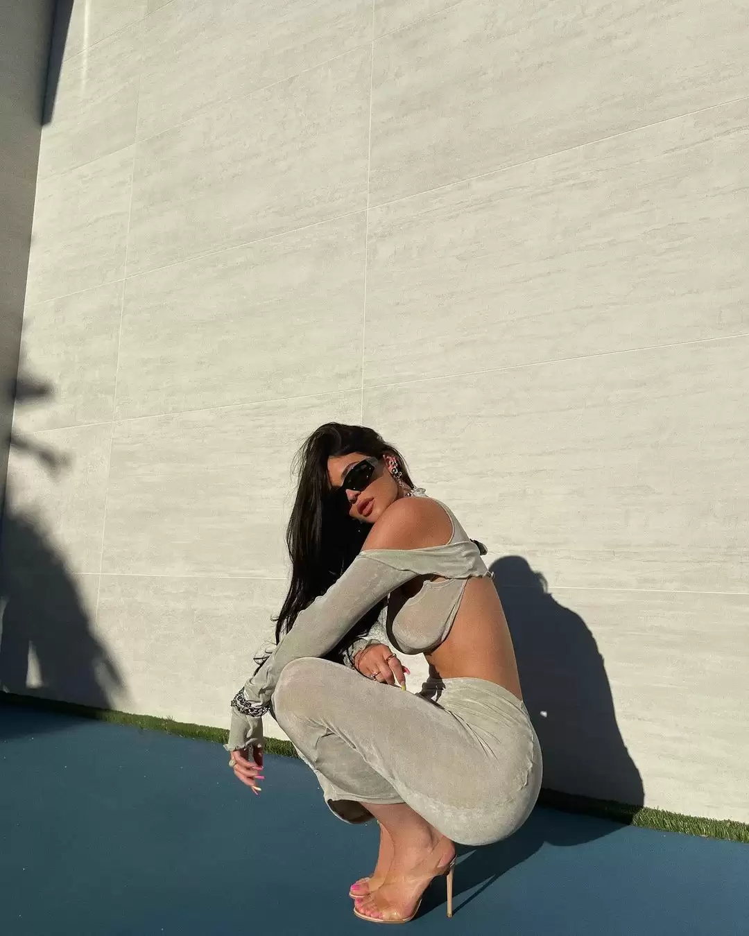 Kylie Jenner, ‘The Youngest Self-Made Billionaire Ever’ shakes up the internet!