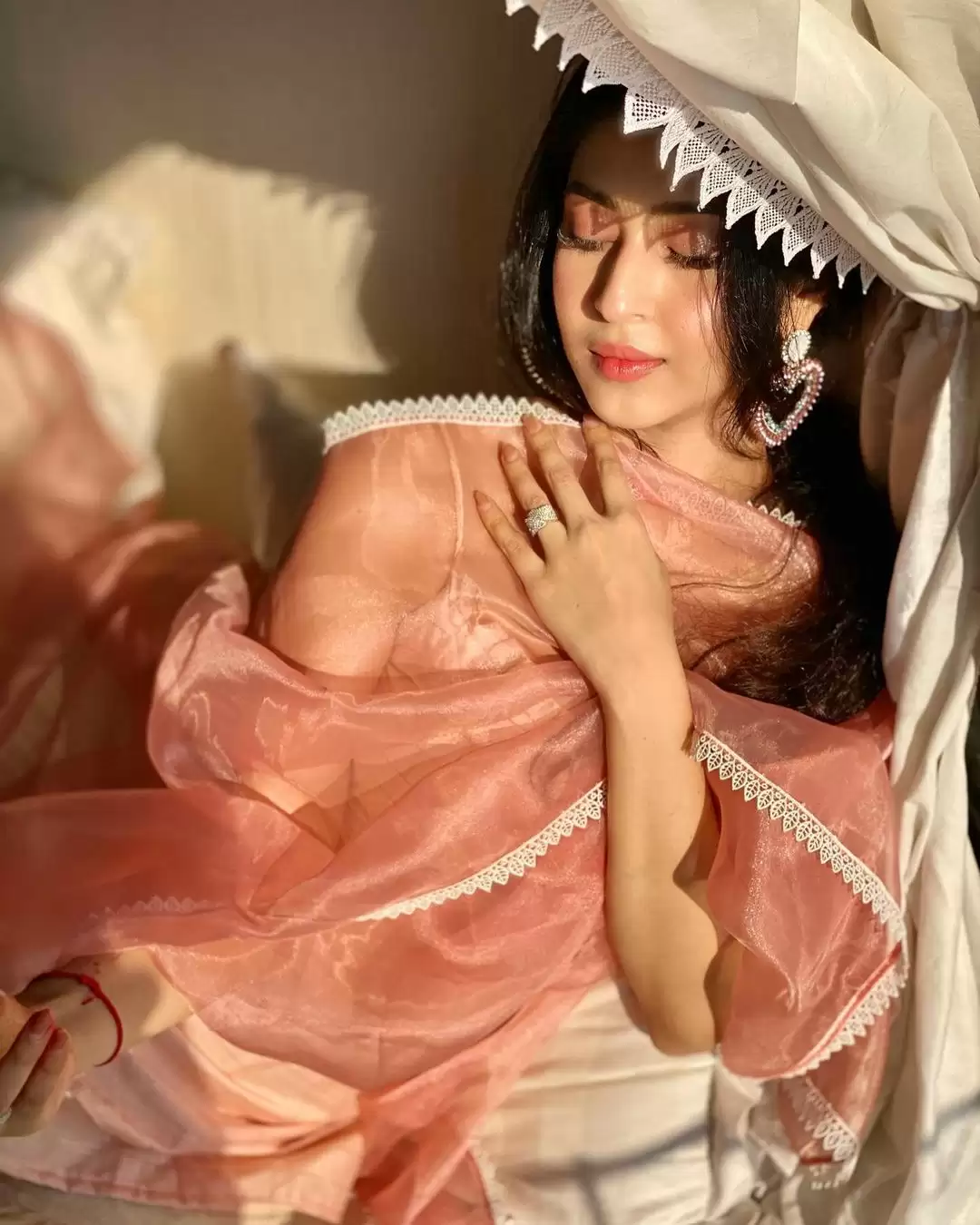 Popular TV actress Sonarika Bhadoria raises the temperature with her alluring pictures.