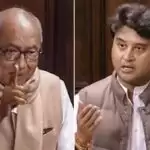 War of Words Between Digvijay Singh and Scindia After the Latter Campaigns at Singh’s Home ground