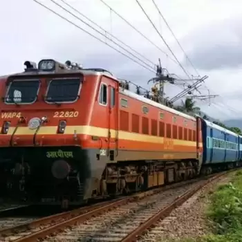 Government to sell 15-20% stake in IRCTC