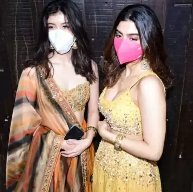 ‘Rhea Di Wedding’: Sonam shimmers as family, friends celebrate Rhea Kapoor’s ‘spiritual’ nuptials (2nd Ld)