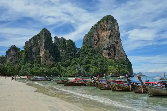 Thailand’s Instagram photo-perfect beaches, you must visit once.