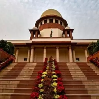 Separate opinion from the government is not treason: SC