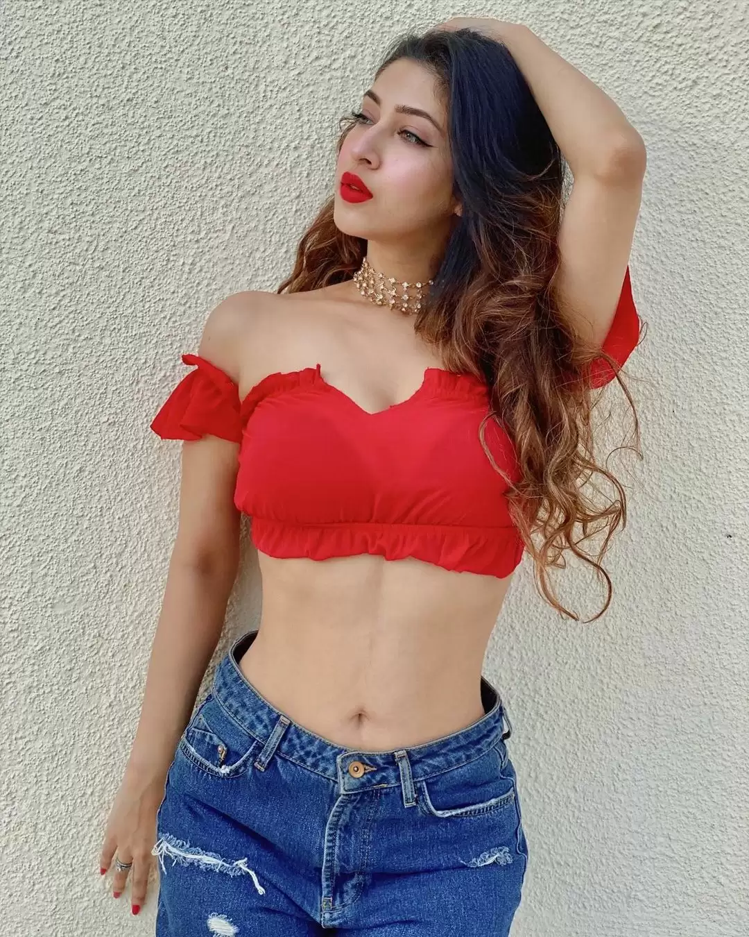 Popular TV actress Sonarika Bhadoria raises the temperature with her alluring pictures.