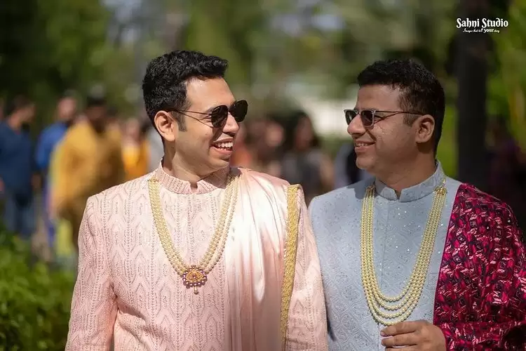 Telangana’s first gay wedding, Couple married in Hyderabad.