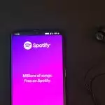 Spotify starts video podcasts for everyone in the world