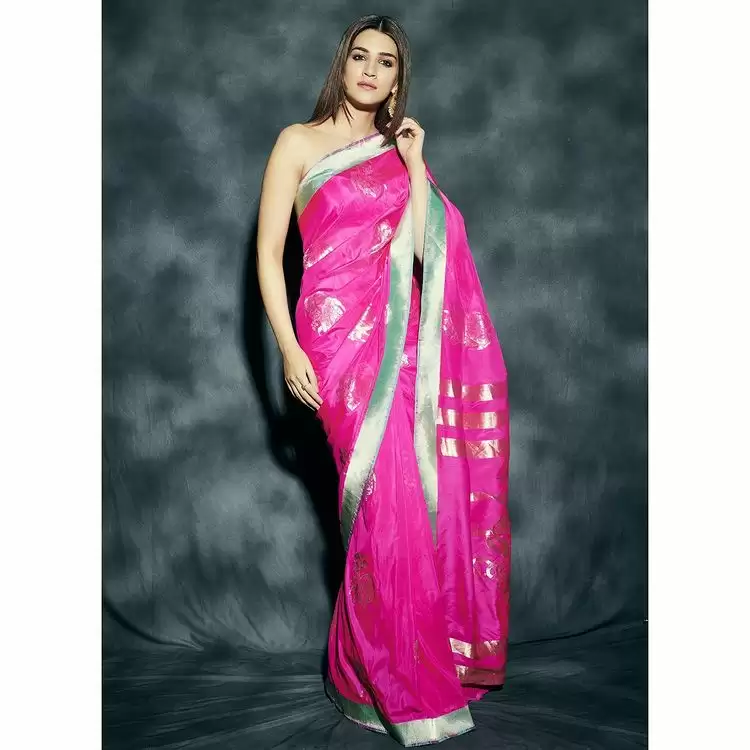 Kriti Sanon’s Saree Looks Make You Go Wow!!