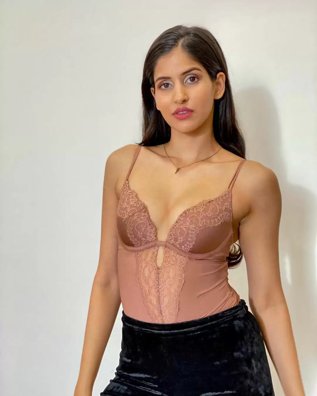 “Bom Diggy Diggy” girl Sakshi Malik shakes up the internet