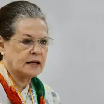 Need to learn lessons from electoral defeat: Sonia Gandhi