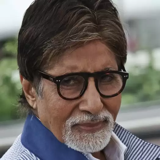 Amitabh Bachchan shares a viral picture of kicking coronavirus