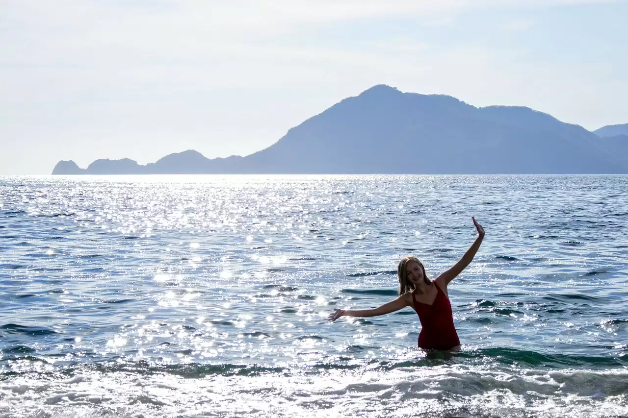 Start a Habit Of Solo Travelling: A Way to Self-fun