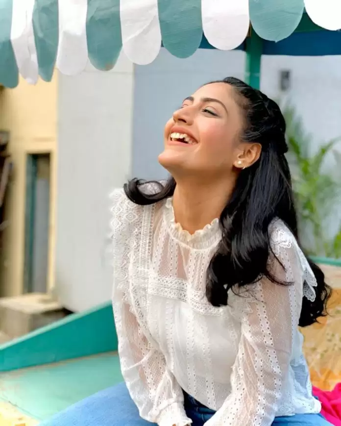 TV Star Surbhi Chandna turns up the glam on social media.