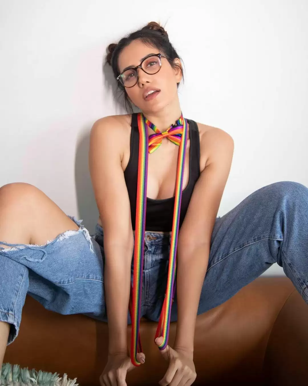 Sonnalli Seygall sweeps the internet with her bewitching pictures