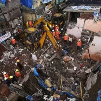 Heavy Rains Lead to Collapse of Building in Delhi