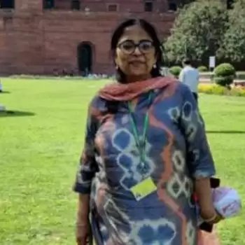 LET’S SALUTE MOTHERS LIKE HER !