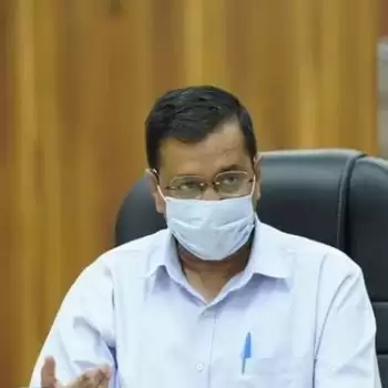 Vaccination for youth halted in Delhi