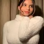 Suhana look gorgeous in beautiful white color dress