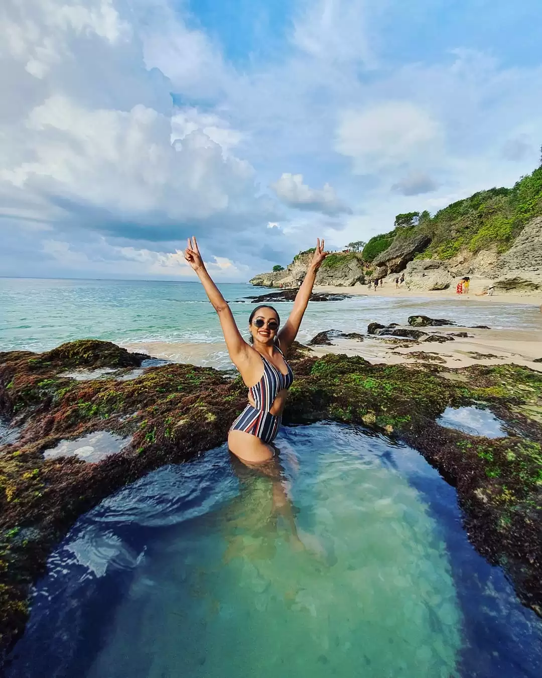 Telugu diva Tejaswi Madivada is turning up the heat with her new pictures