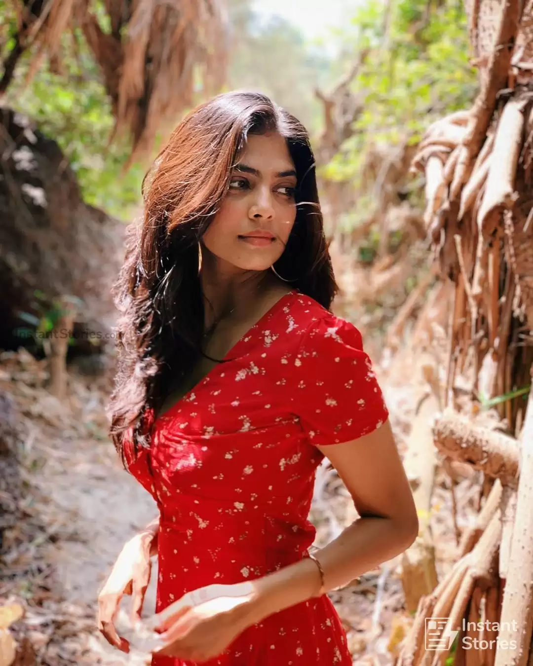 These photoshoots of Malayalam beauty Malavika Mohanan, will leave you mesmerized