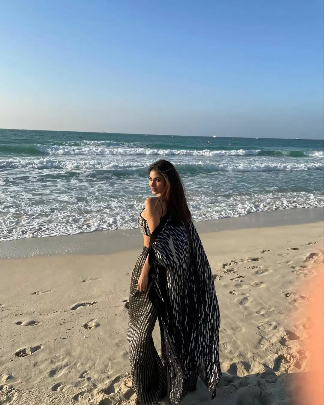 Mouni Roy’s New Vacay Photo; check it out!
