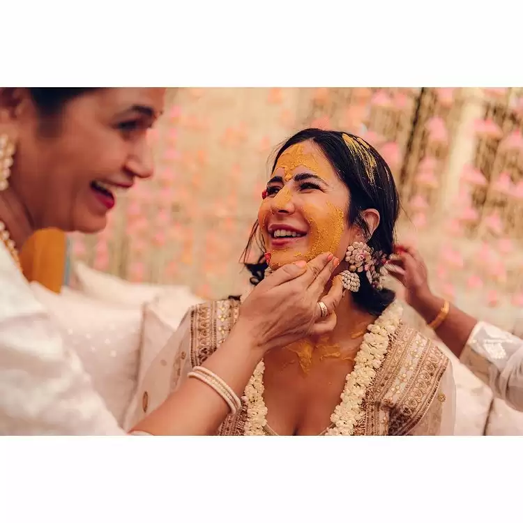 Katrina Kaif-Vicky Kaushal Wedding: Dreamy Rajasthan Wedding Pictures Of The Newly -Weds Is Going Viral!