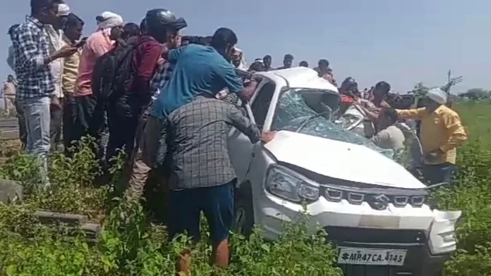 MP road accident