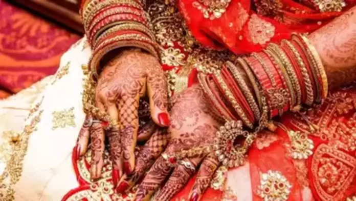 Next day after wedding, woman makes off with cash, jewellery from husband’s house