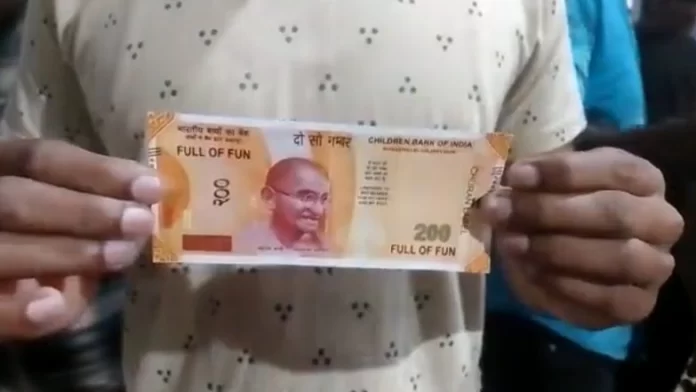 ATMs supply fake currency notes in UP’s Amethi, customers shocked