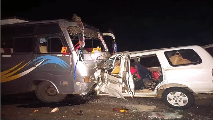 11 people die as SUV rams into bus In Betul district of Madhya Pradesh