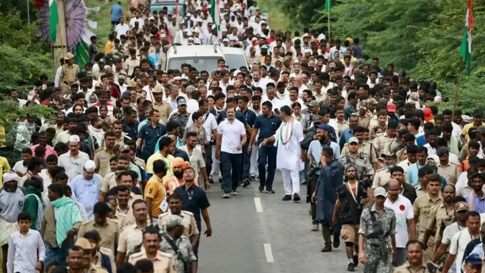 NCP leaders join Bharat Jodo Yatra in Nanded