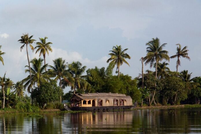 Houseboat Destinations