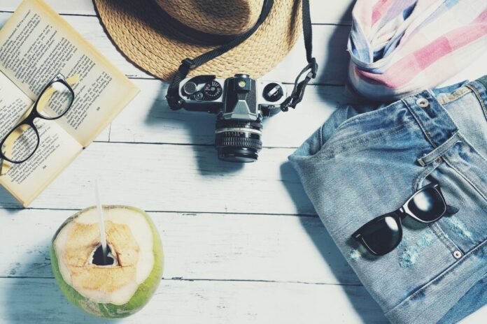 Tips To Save Money While Travelling
