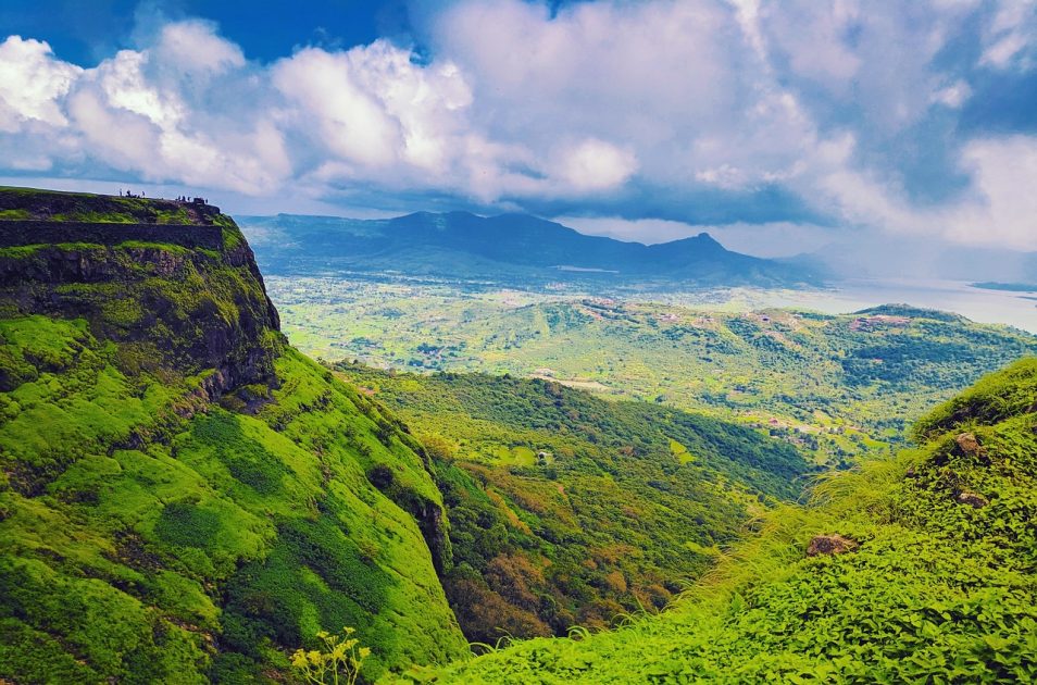 Monsoon Getaways To Explore In India
