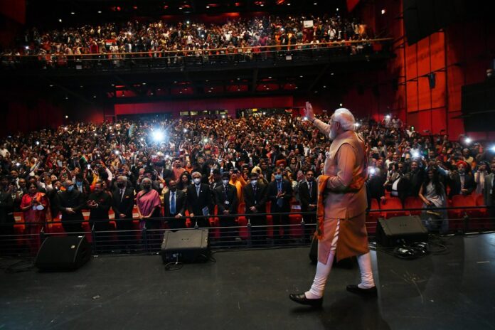 modi addressing a function