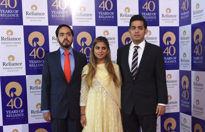 children of mukesh ambani