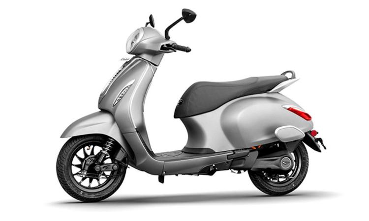 bajaj electric scooter weight