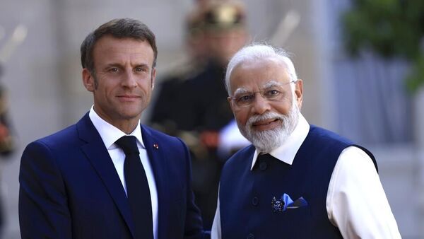 Narendra Modi and Emmanuel Macron