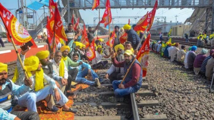 Bharat Bandh: Will banks, offices and schools remain closed ?