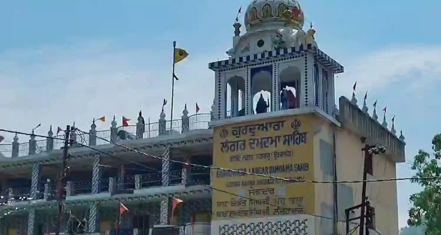 Nihang Sikhs Return